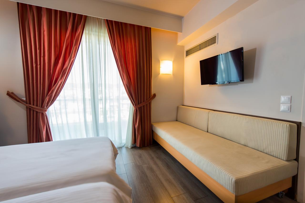 Agrinio Imperial Hotel Room photo